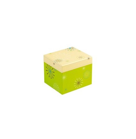 Petite boite verte décorée